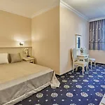 Hotel apartamentowy Evergreen